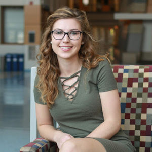 Meet your Posher, Annie